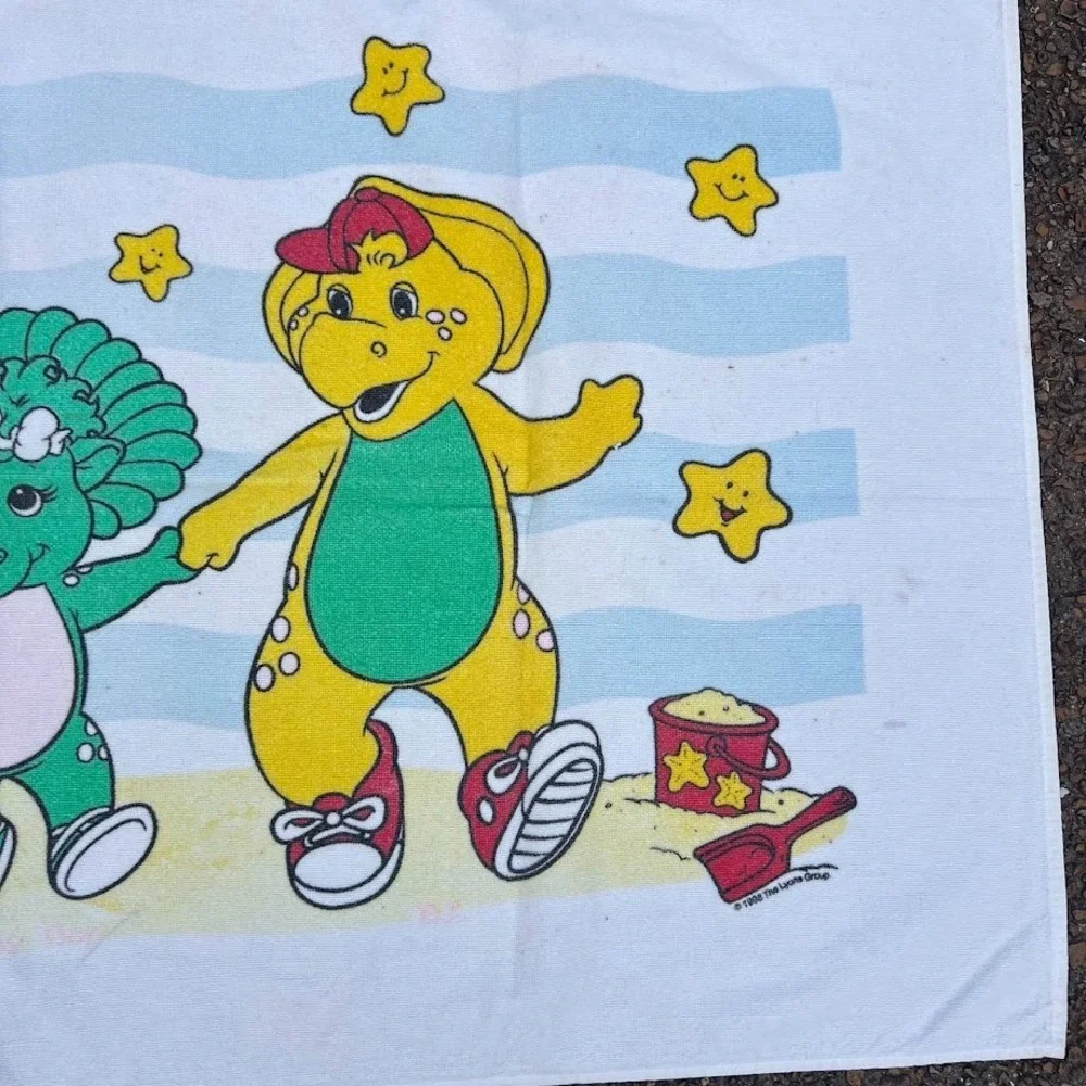 Vintage Franco 1998 Barney and Friends Swim Cotton Beach‎ Towel Faded